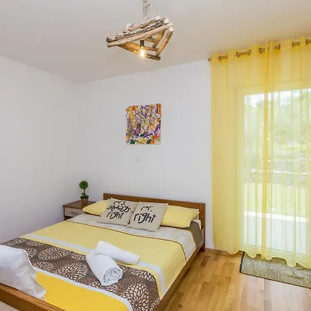 Franolic Villa *